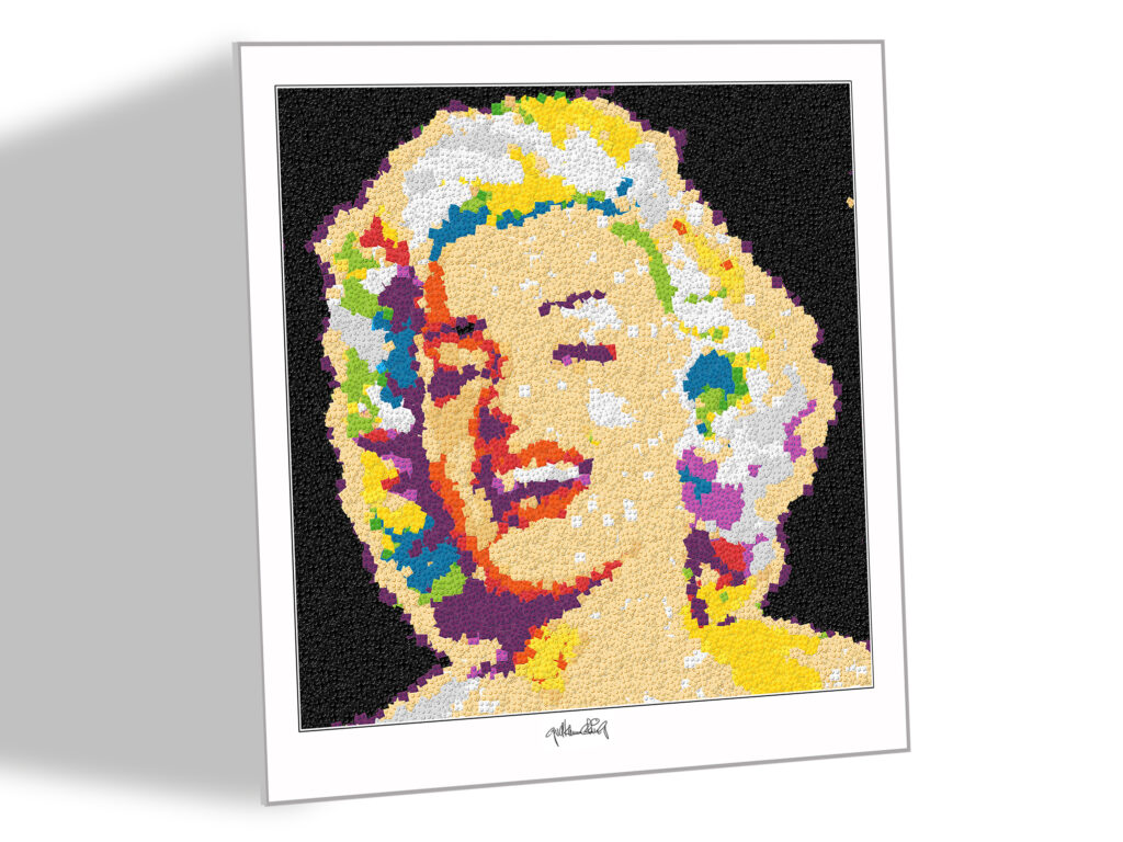 Großformatiges Marilyn Monroe Wandbild im bunten Pop Art Stil für moderne Gestaltung weißer Wände mit Kunstbildern. Das Portrait ist gestaltet aus hunderten LEGO Steinen.